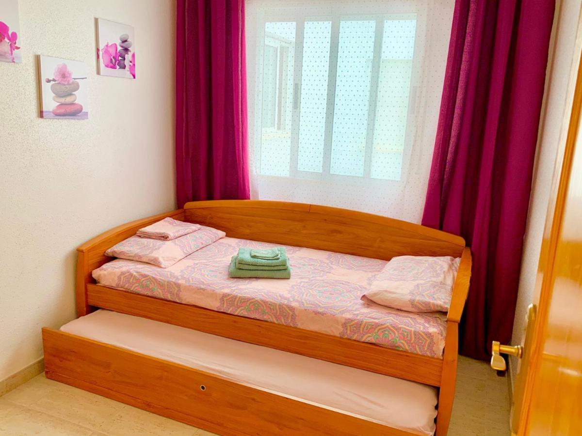 Apartamento Felix De La Fuente Torrevieja Eksteriør bilde